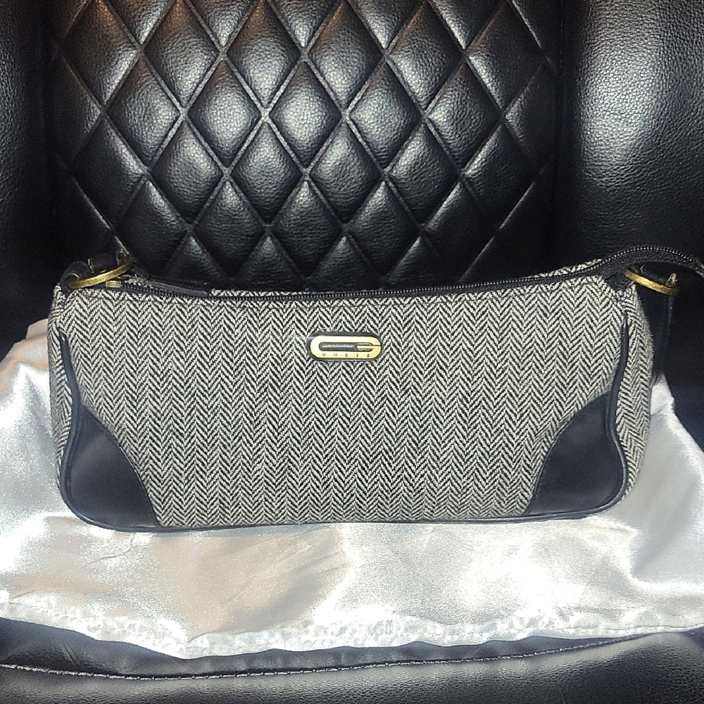 GUESS Black and White Herringbone PURSE.